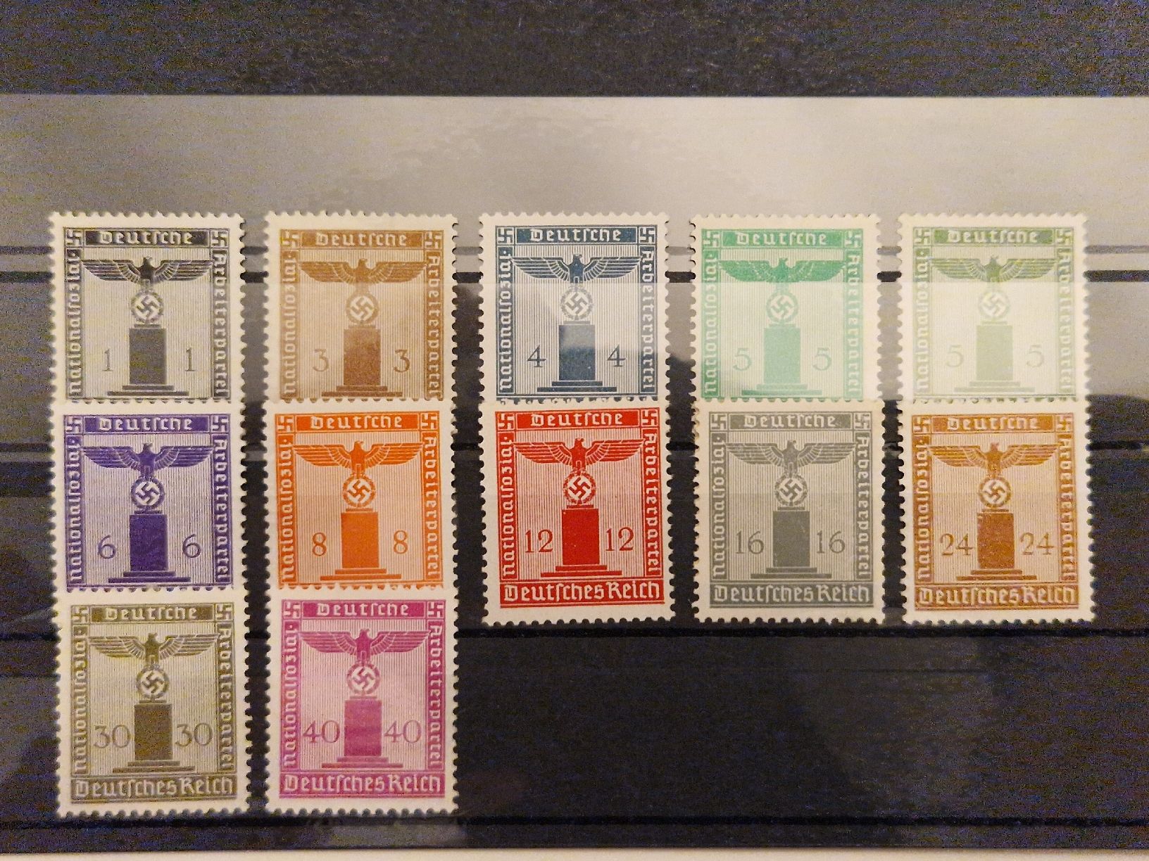 Tous les timbres: Deutsches Reich Briefmarken Dienst Set postfrisch – Neuf (Voir description) à St. Gallen par Enrico_SG