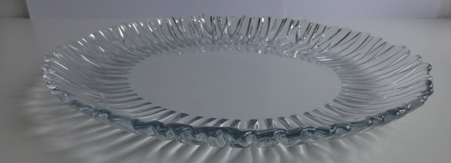 Gläser: schöne Glasplatte Sonnenform - ca. 31 cm – Gebraucht aus Bremgarten b. Bern von gutzi63 1