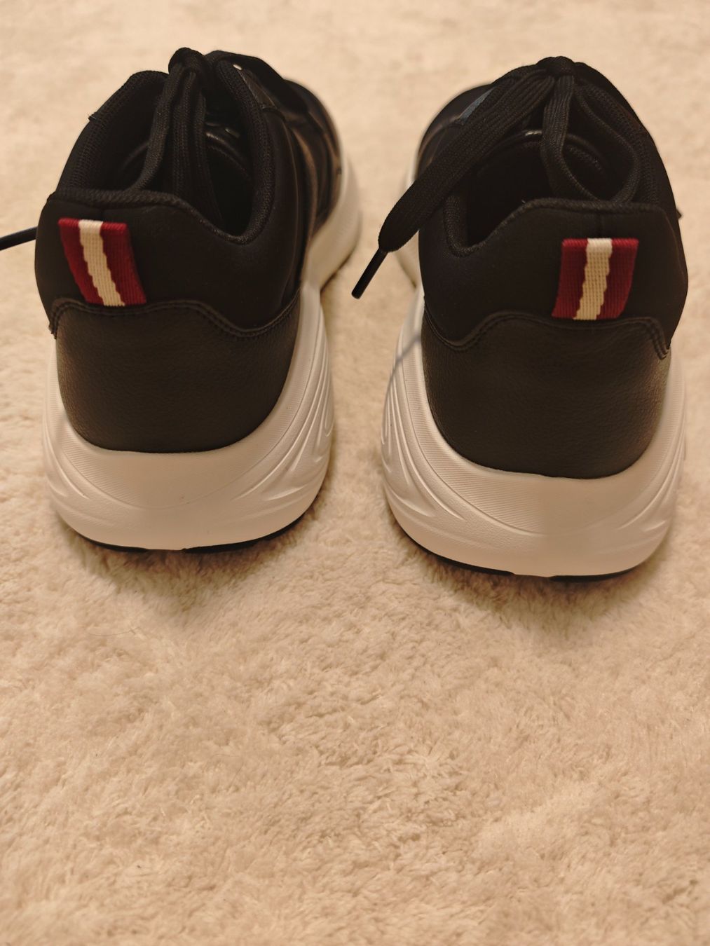 Bally Scarpe da donna: Bally Sneaker schwarz Damen Grösse 40 - Neu – Nuovo (secondo la descrizione) da Gunzgen venduto da 0Aurin0 4