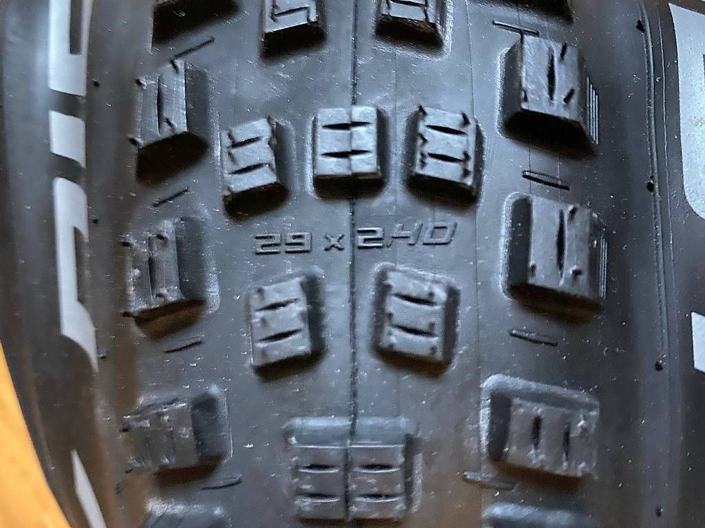 Pezzi di ricambio: Schwalbe Nobby Nic 29x2.4 performance NEU – Nuovo (secondo la descrizione) da Basel venduto da d-rayo 1