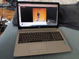HP Laptop silbr gutr Zustand 120 GB SSD keine Tastaturblchng