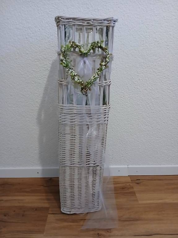 Lanterne: Säule aus Weide geflochten mit Laterne – Usato da Rickenbach LU venduto da Bubbliiiii
