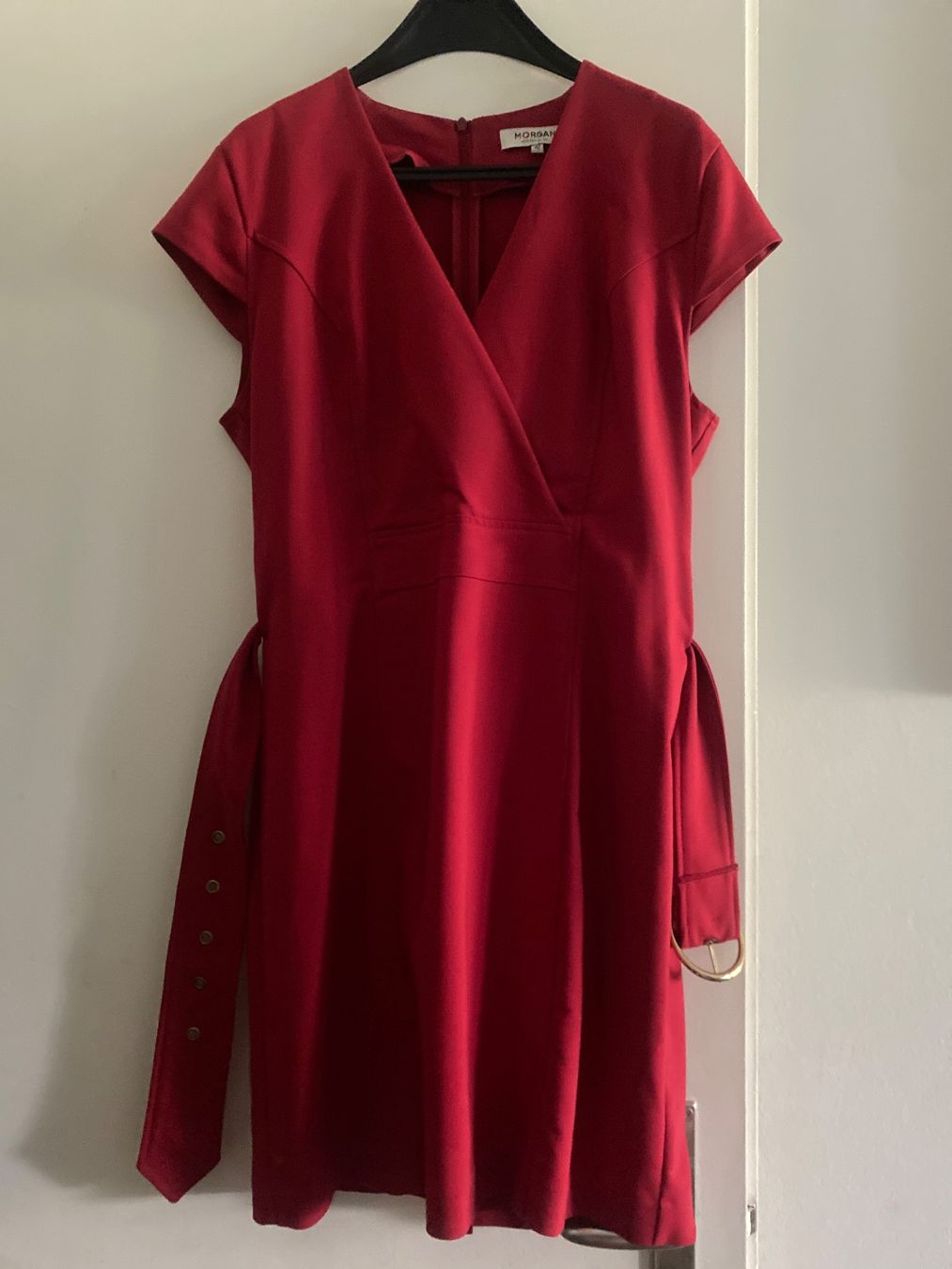 Morgan Kleider: Robe Morgan rouge taille 38 en excellent état – Neu (gemäss Beschreibung) aus Geneve von pat_p76n