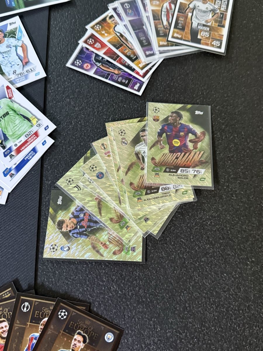 Topps Cartes à collectionner: Topps - Match Attax 130 cartes – Neuf (Voir description) à Uvrier par sauma85 2