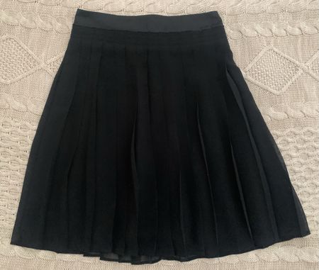 Benetton Black Pleated Skirt - Timeless Style, Size S