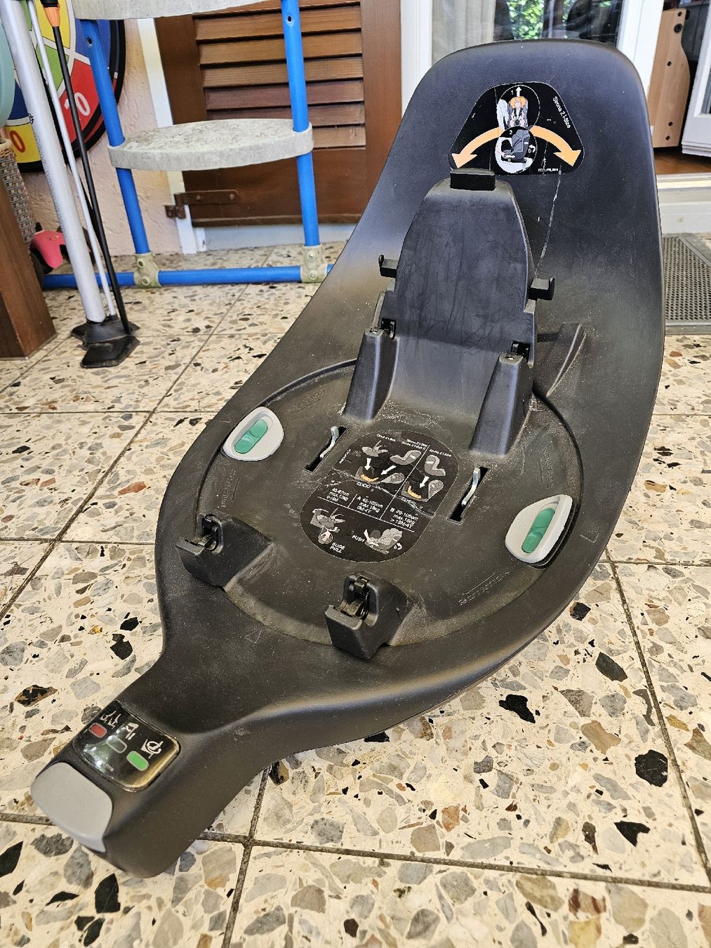 Cybex Seggiolini per auto: Cybex Babyschale Cloud Z i-Size schwarz inkl. cloud Basis – Usato da Oberwil BL venduto da 007re 5