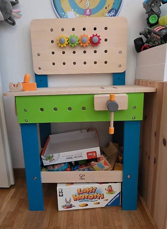 Giocattoli: Kinder-Werkbank Hape  – Usato da St. Gallen venduto da Karina079