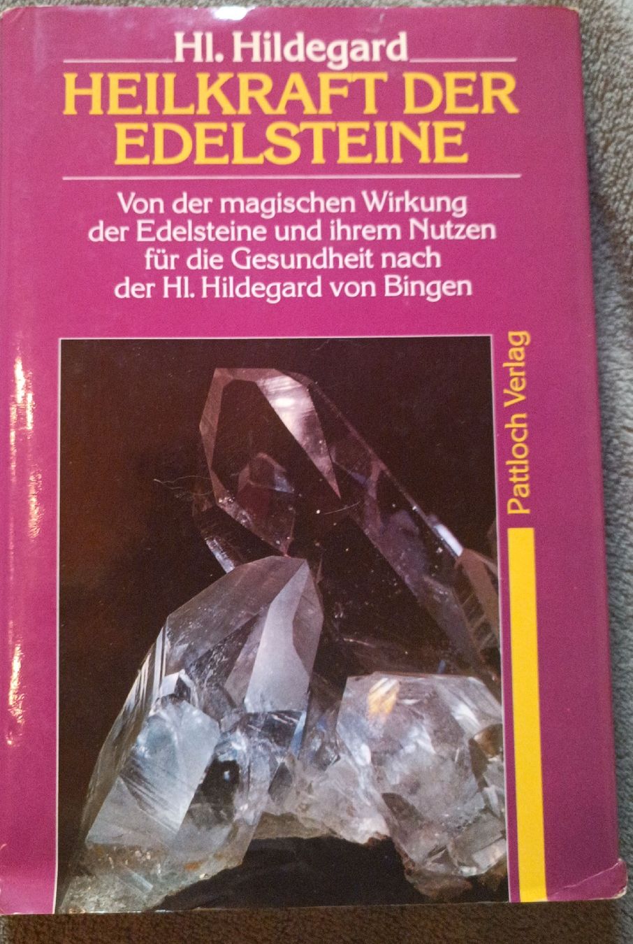 Bücher: Hl. Hildegard: Heilkraft der Edelsteine  – Gebraucht aus Aarburg von mat_66gq