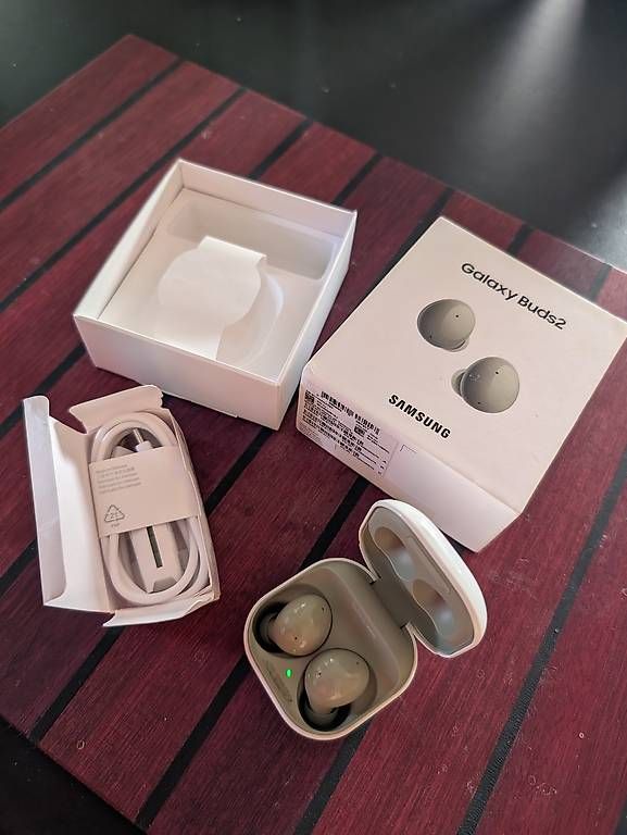 Samsung Kopfhörer: Samsung Galaxy Buds 2 tws Kopfhörer – Gebraucht aus Frauenfeld von Yuriy