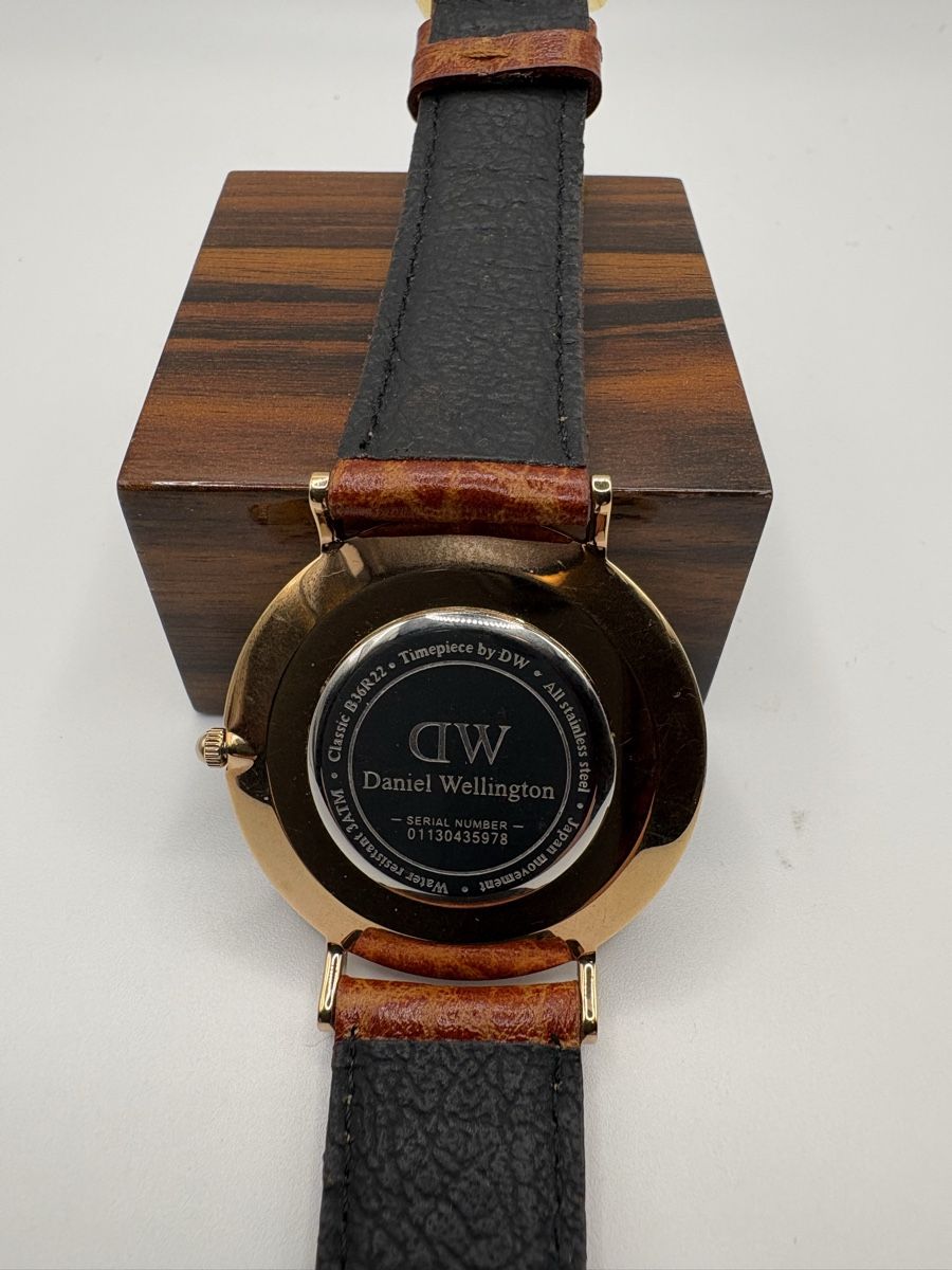 Orologi: Montre DW – Usato da Vevey venduto da carybde 3