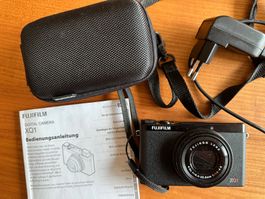 Digitalkamera Fujifilm XQ1 schwarz gebraucht