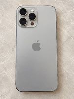 Apple iPhone 16 Pro Max  256 GB  Titan Grau  93 % Akku