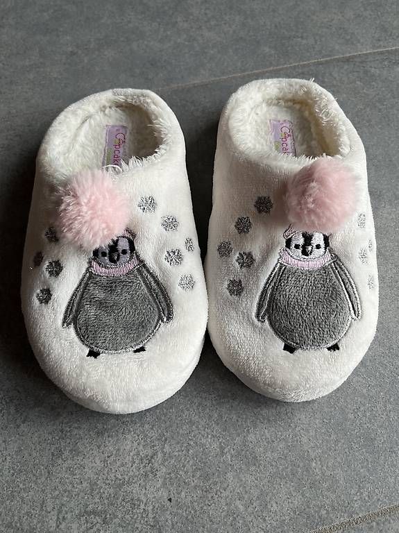 Schuhe für Mädchen: Kuschelige Winterfinken 31 – Gebraucht aus Erlinsbach SO von SmilingTiki