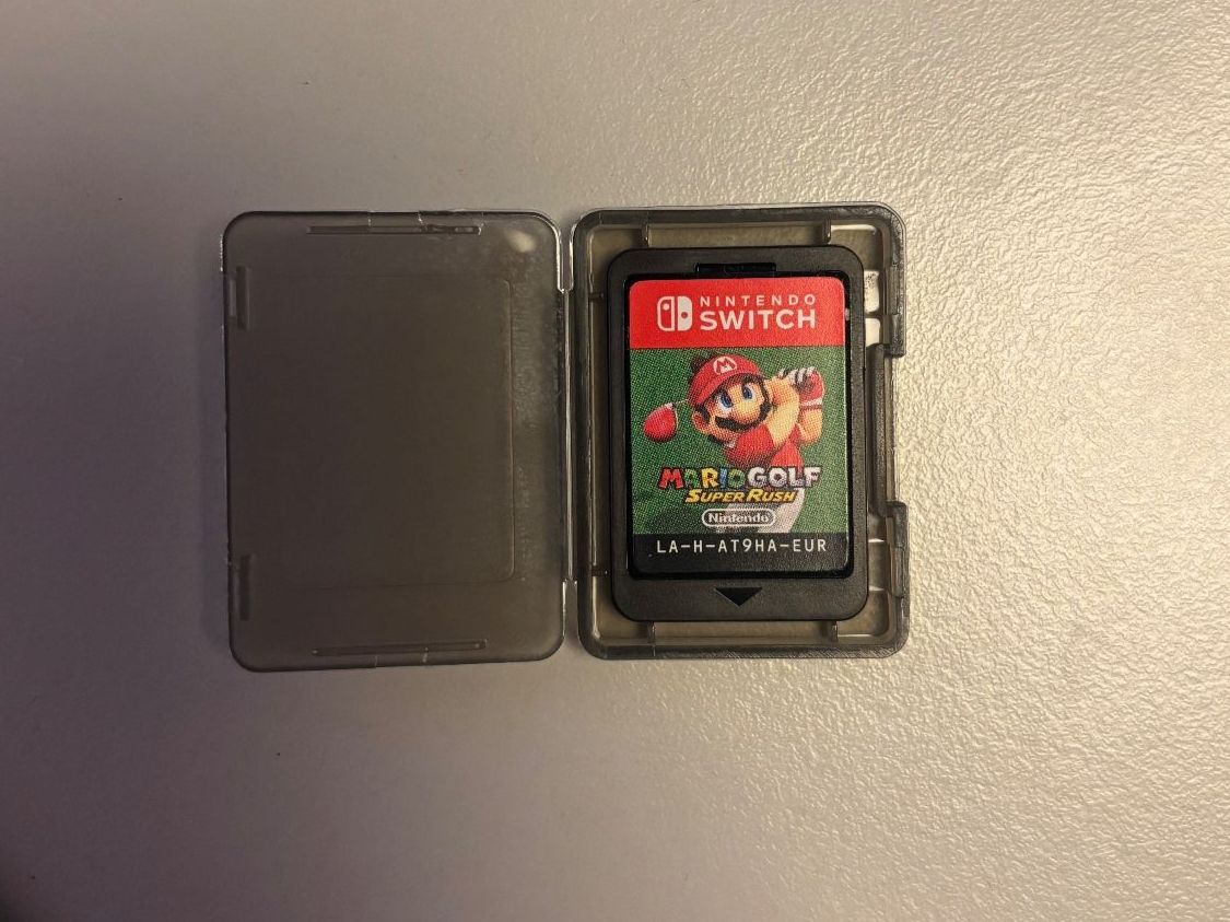 Nintendo Giochi: Mario Golf Super Rush für Nintendo Switch – Nuovo (secondo la descrizione) da Niederlenz venduto da nathanJF 1