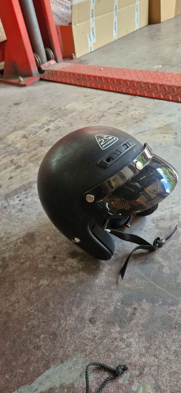 Casques & visières: motorradhelm töfflihelm – D'occasion à Büsserach par Karri 1
