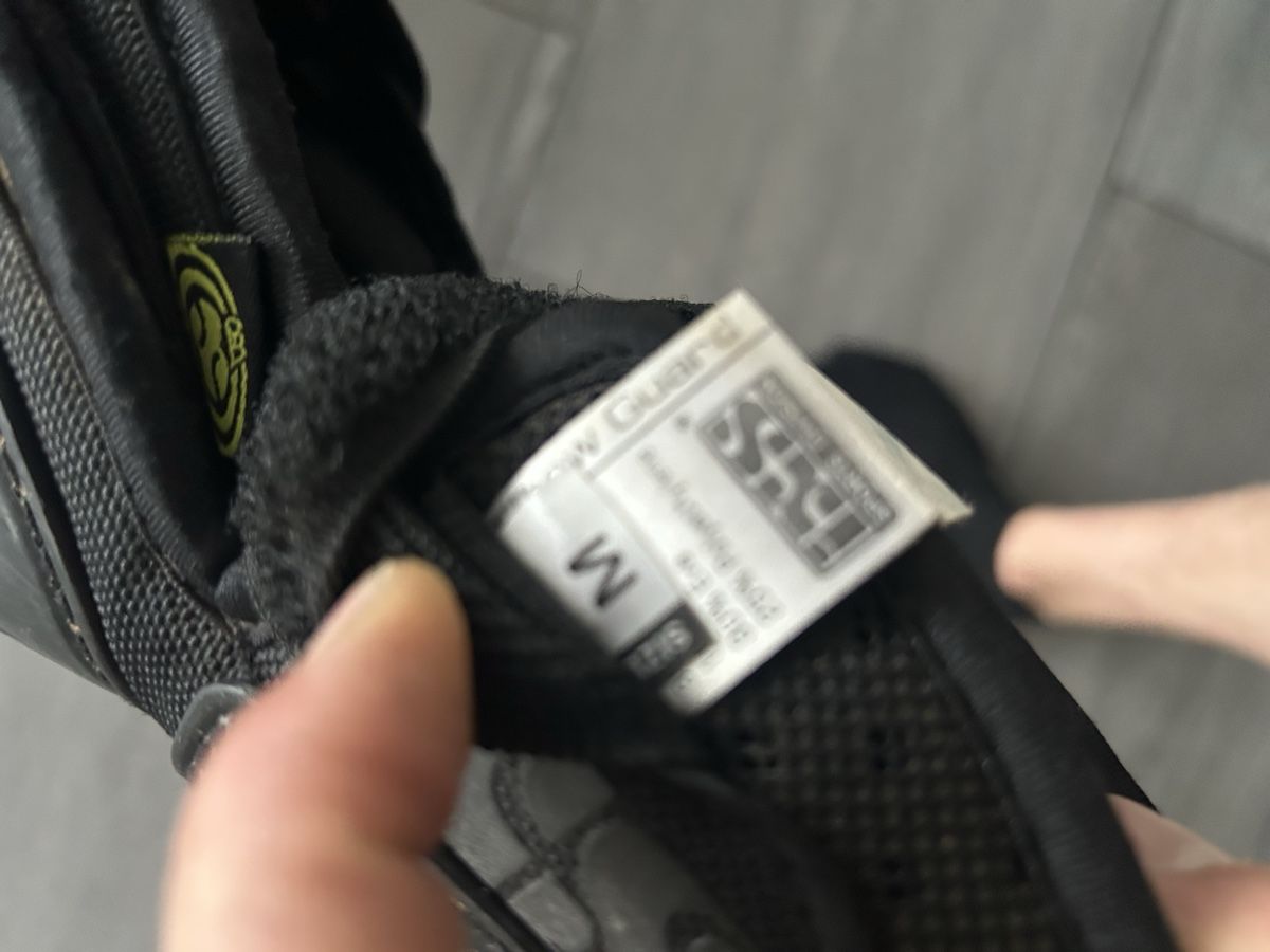 IXS Schutz & Schoner: IXS Ellbogenschoner M – Gebraucht aus Merenschwand von ___niggi___ 2