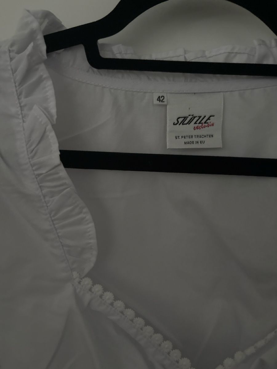 Blusen: Dirndl Bluse 42 – Gebraucht aus Flims Dorf von chauy 1