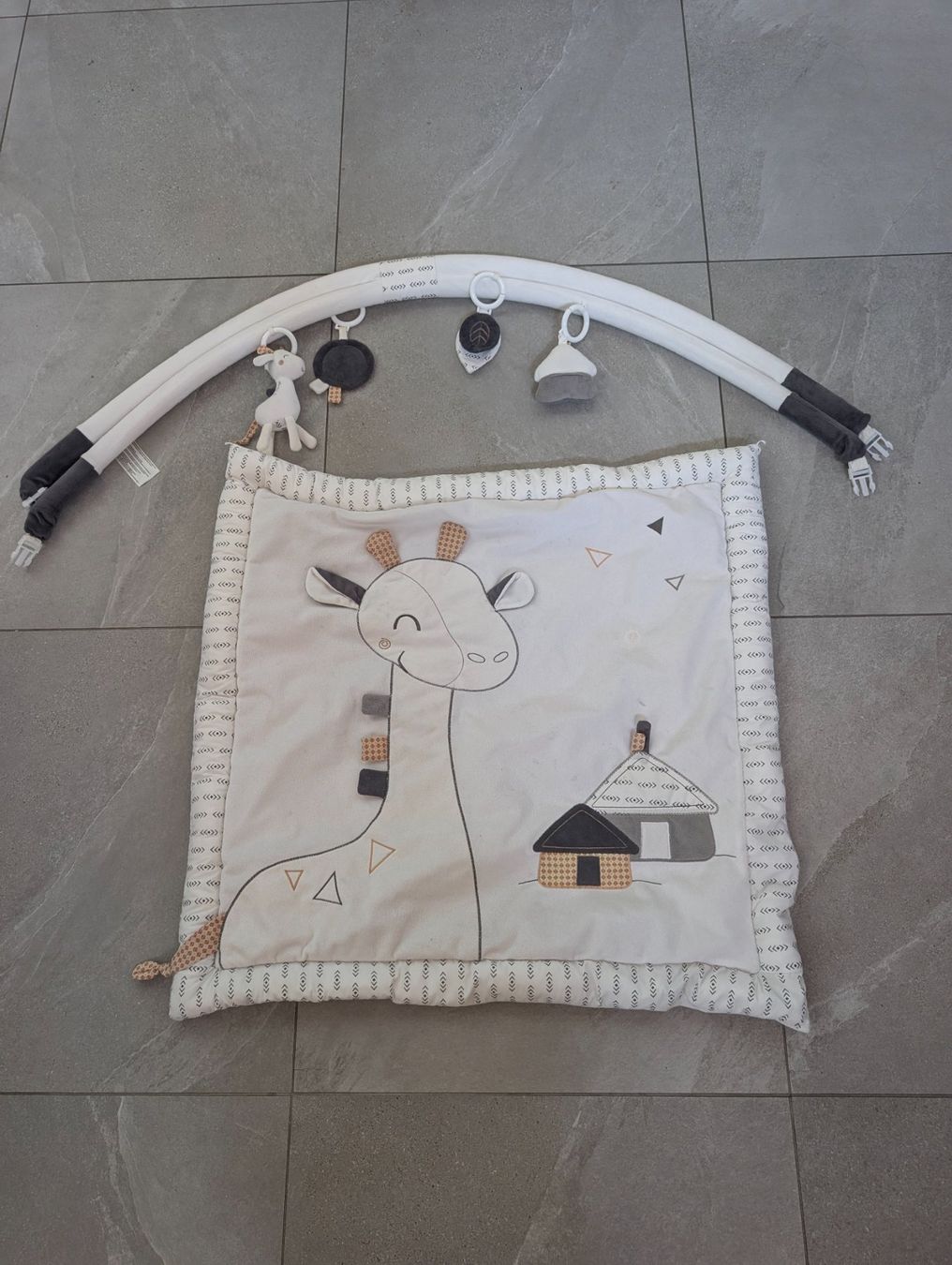 Tappeto da gioco: Tapis d'éveil – Usato da Ollon VS venduto da Ollonb 1