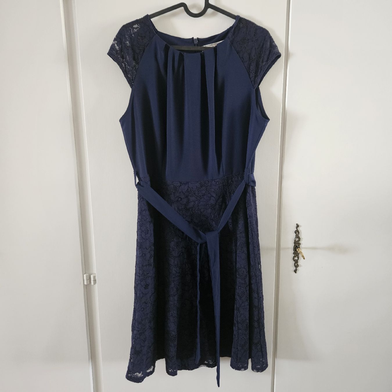 Dorothy Perkins Vestiti: Cocktailkleid – Usato da Bern venduto da naaa000xci