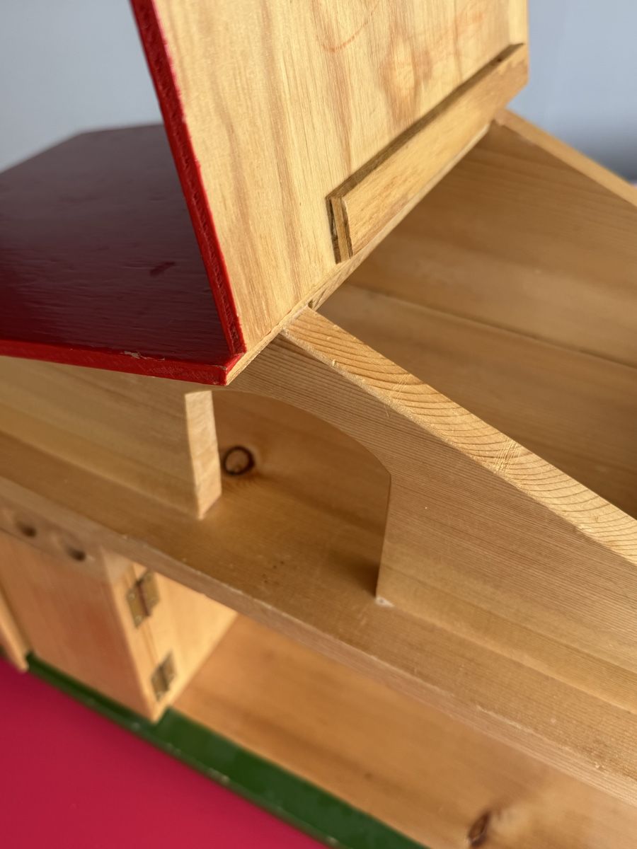 Spielzeuge: Holzstall Bauernhof – Gebraucht aus Zürich von Urgazz 8