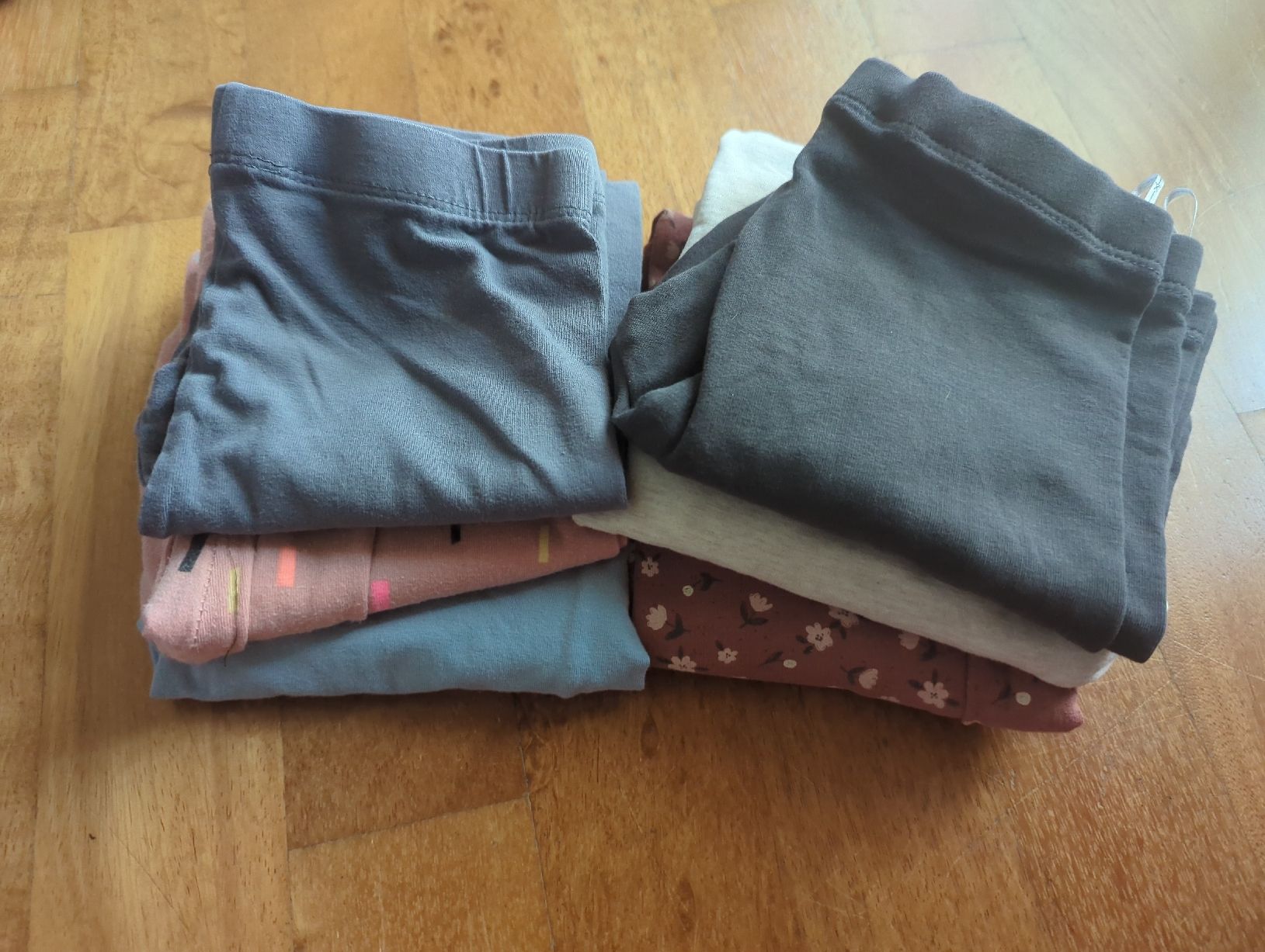 C&A Collants: Leggings Gr. 122 – D'occasion à Eglisau par raf_hn2x
