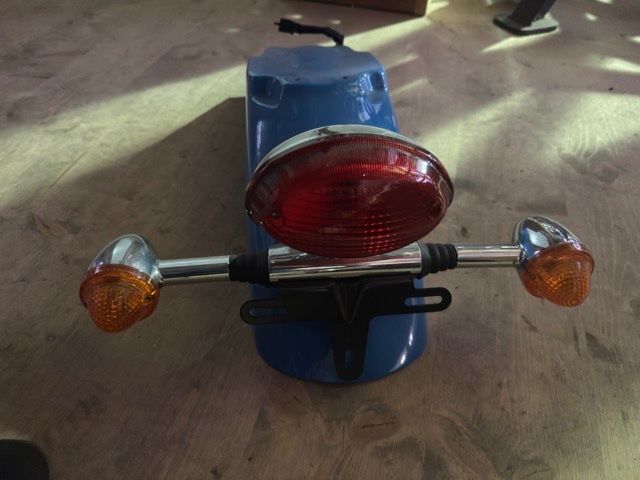 Triumph Tutti i ricambio per moto: Heck zu Triumph Bonneville – Usato da Helgisried venduto da apple-sigi 1