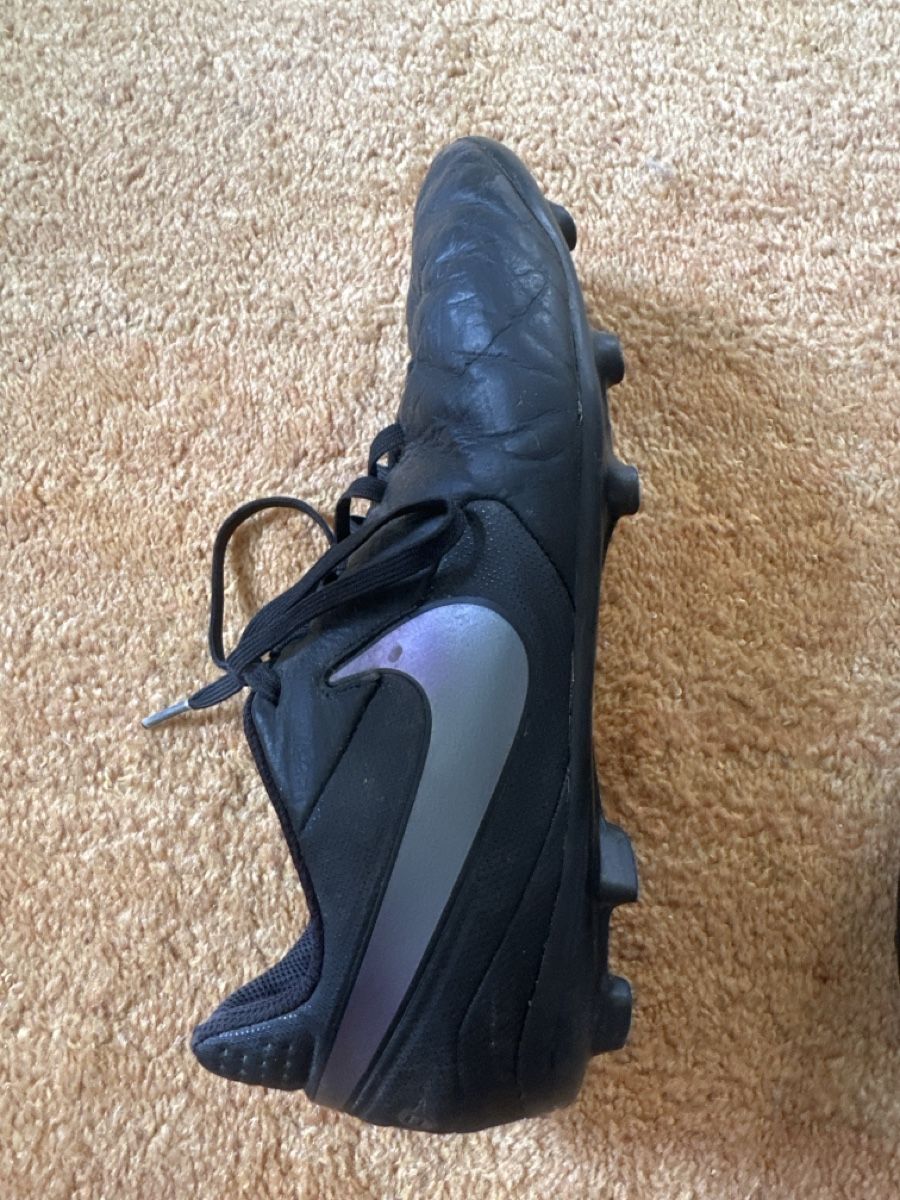 Nike Herrenschuhe: Fussballschuhe Nike Grösse 37,5 – Gebraucht aus Lützelflüh-Goldb von ama_l2lp 3