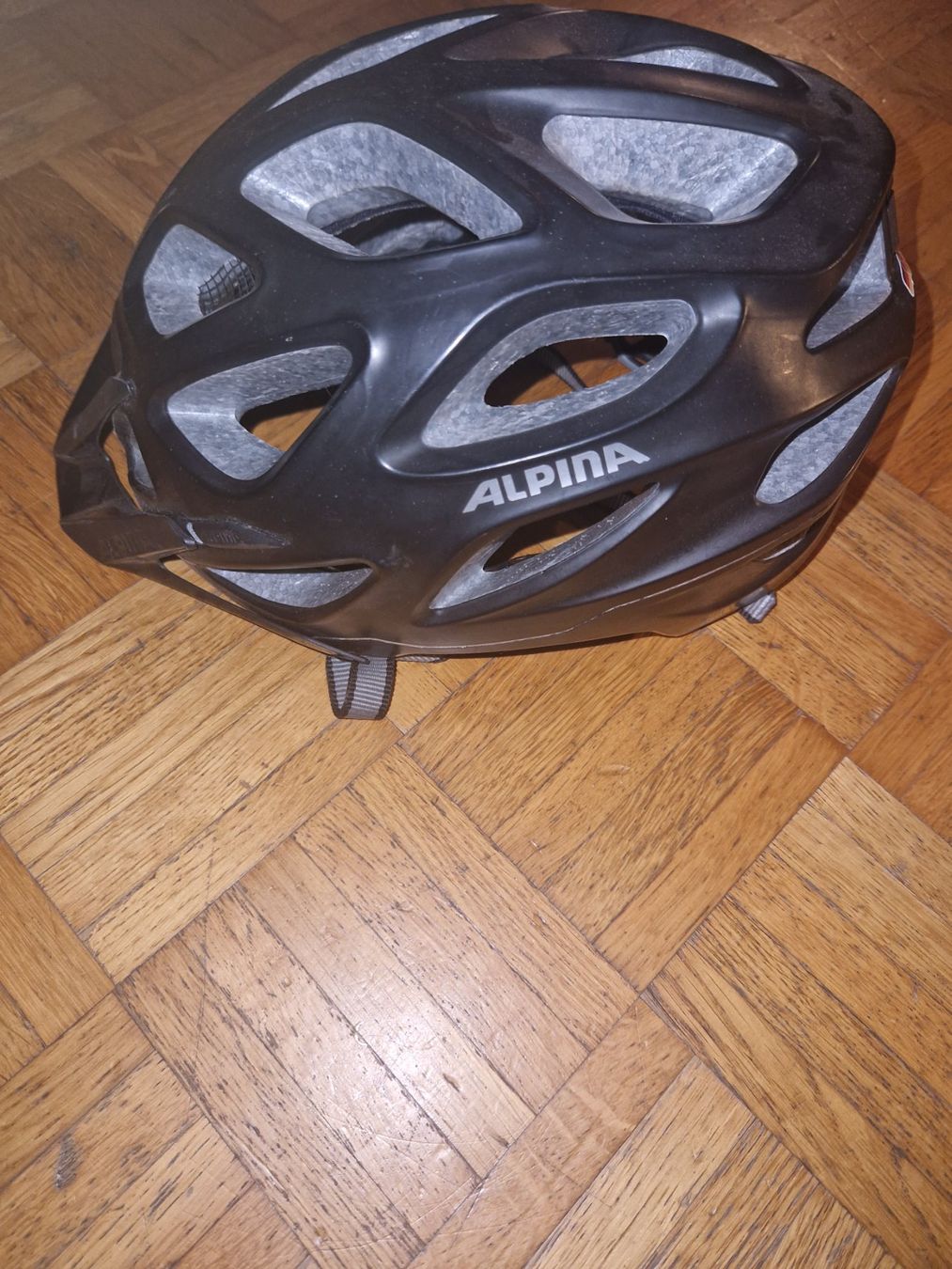 Alpina Helme: Casque Alpina neuf jamais utilisé – Gebraucht aus Fribourg von mat_8jys 1