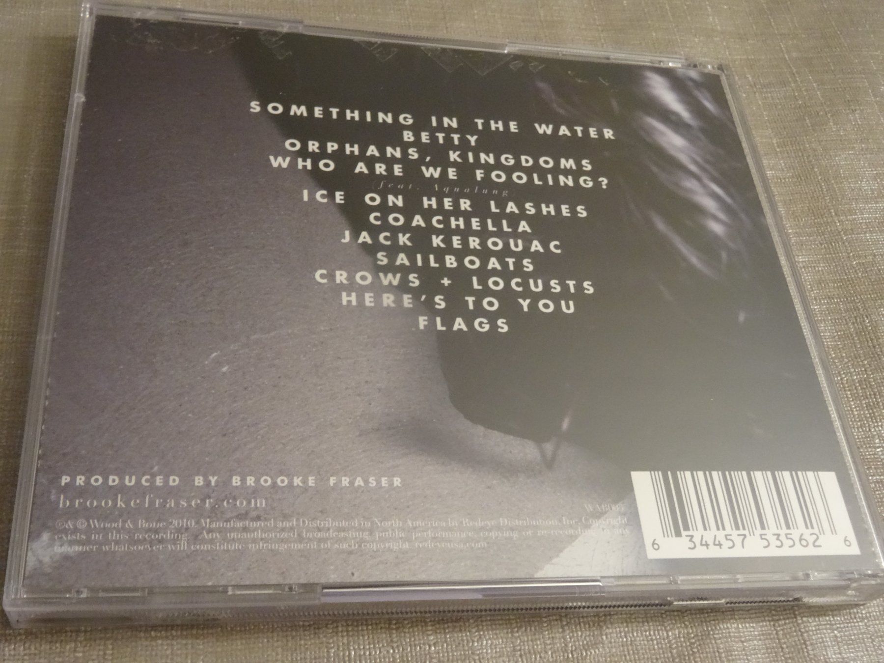 CD: Brooke Fraser - Flags (CD) – Usato da Olten venduto da Disc-Ausverkauf 1