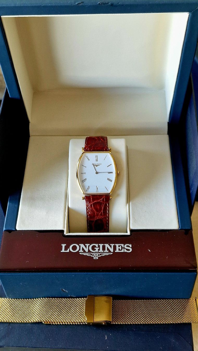 Longines Orologi: Longines la grande classique  – Usato da vevey venduto da Edwatch 9
