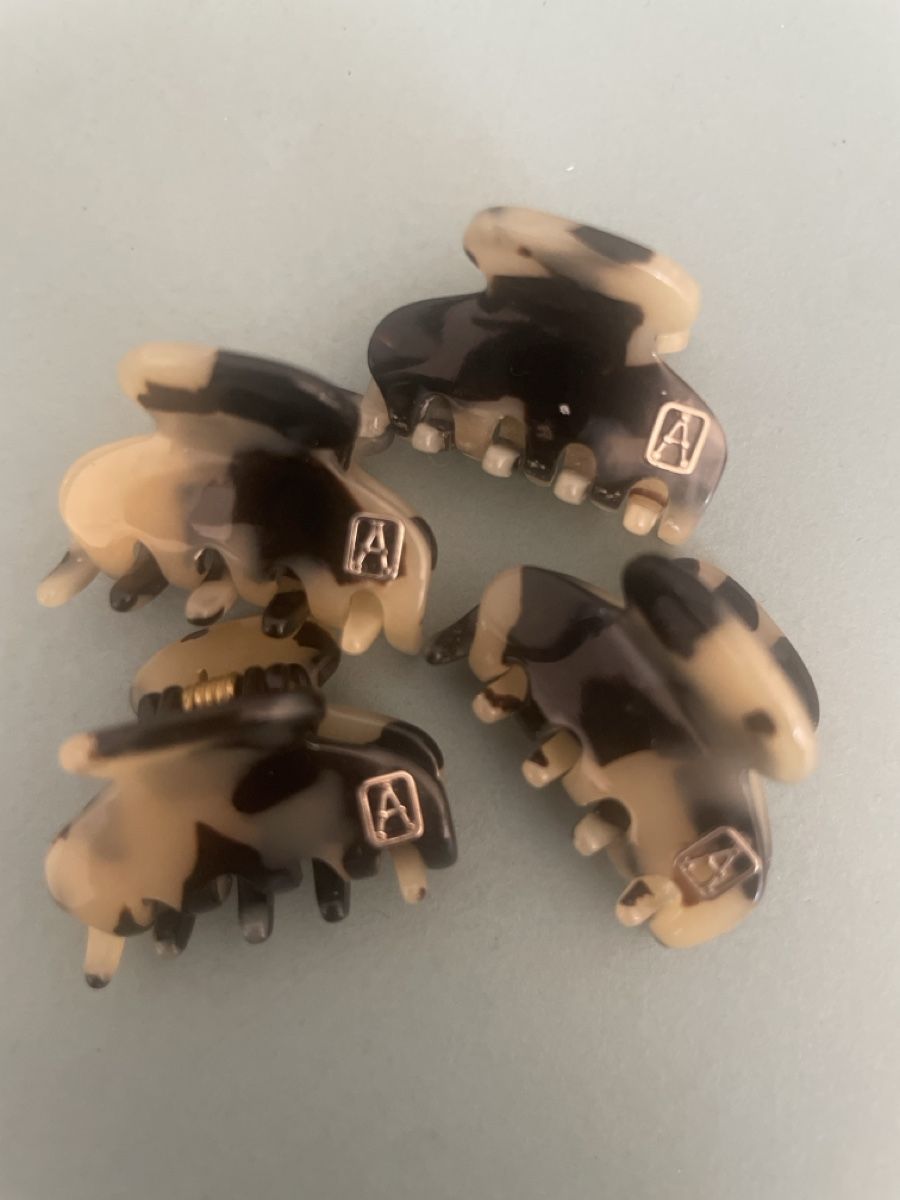 Accessori per capelli: 4 Haarklammern 3 cm von Alexandre de Paris – Nuovo (secondo la descrizione) da Burgdorf venduto da JoMeSch