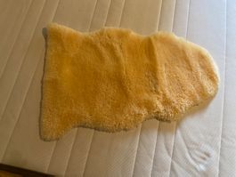 Baby  Schaf Fell Creme Beige ca. 80x50cm nie gebraucht