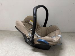 Maxicosi mit Einbausystem Isofix, Teutonia Adapter
