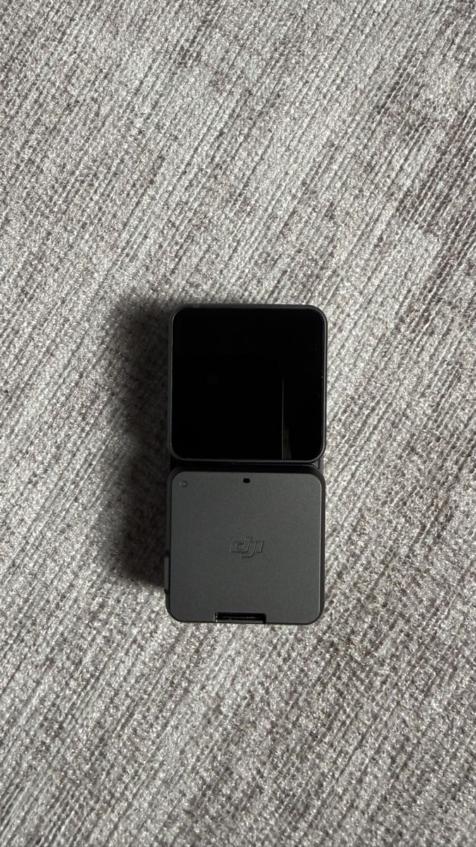 DJI Action Cam: DJI Action 2 Camera - Versatile and Compact Camera! – D'occasion à La Tour-de-Peilz par Artbourbon 2
