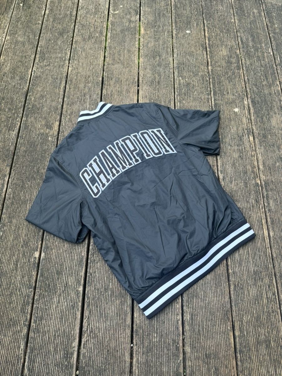 Champion Giacche: Champion Bomber Jacket, Noir / Gris, Taille S – Usato da Fétigny venduto da nit_p86f 1
