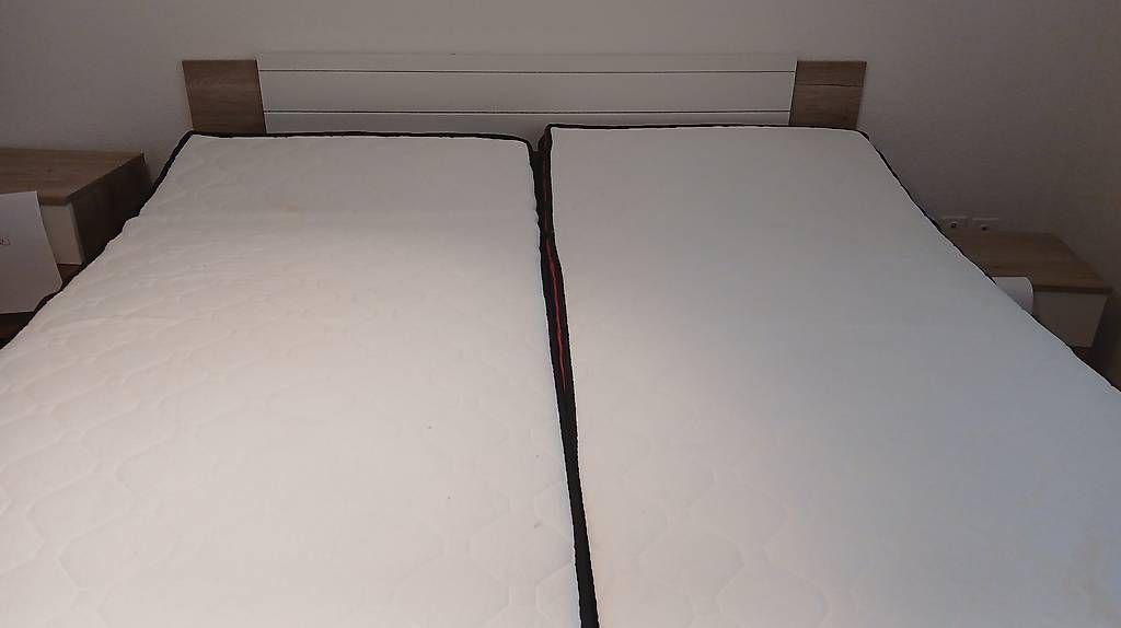 Betten: Schlafzimmer komplett – Gebraucht aus Liebistorf von Sonne2000