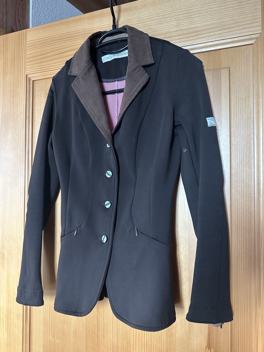 Giacche: Turnierjacke Animo – Usato da Niederwangen BE venduto da 08_Diva