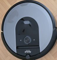 Saugroboter iRobot Roomba i7 mit Zubehör 