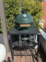 Big Green Egg Grill Grösse L mit modularem Tisch mit Rädern