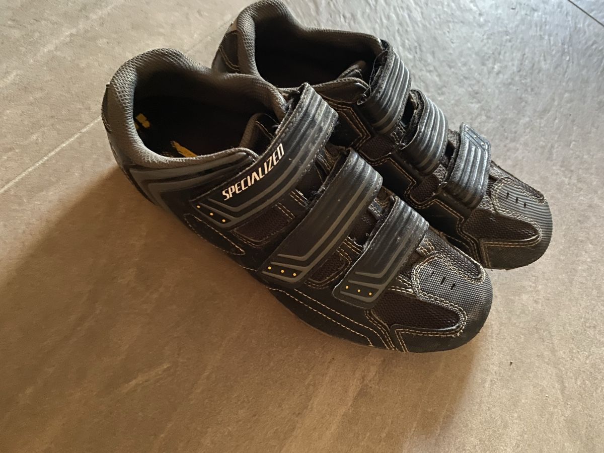 Shimano Scarpe da donna: Velo Schuhe Damen – Usato da Einsiedeln venduto da Grotzi