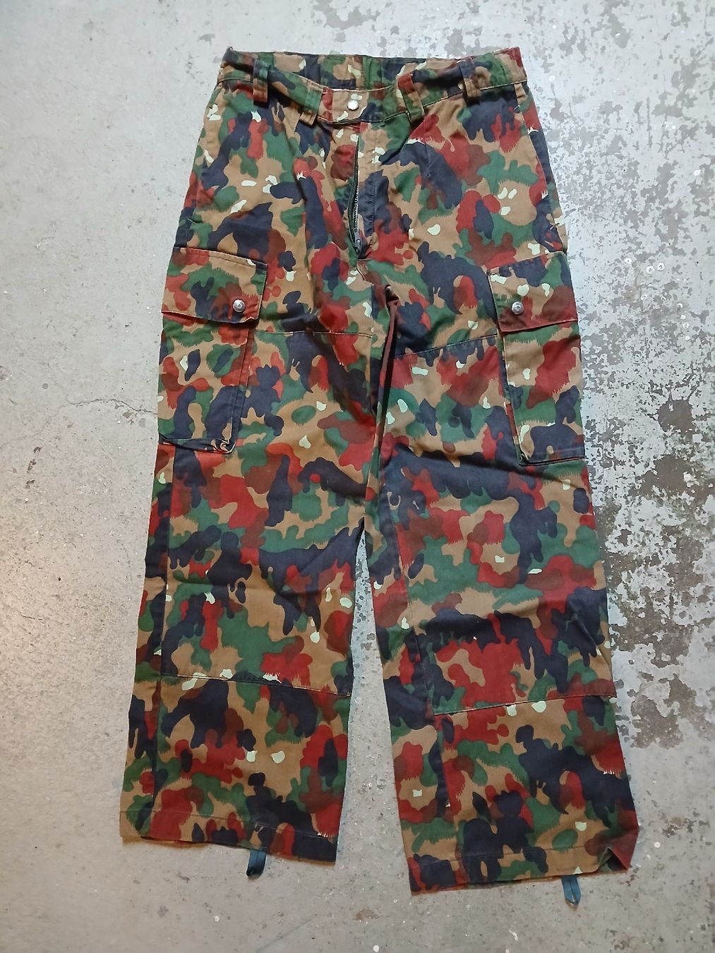 Schweizer Armee Uniformi: Militär TAZ 83 Hose Gr. 40/72 – Usato da Chur venduto da siro999