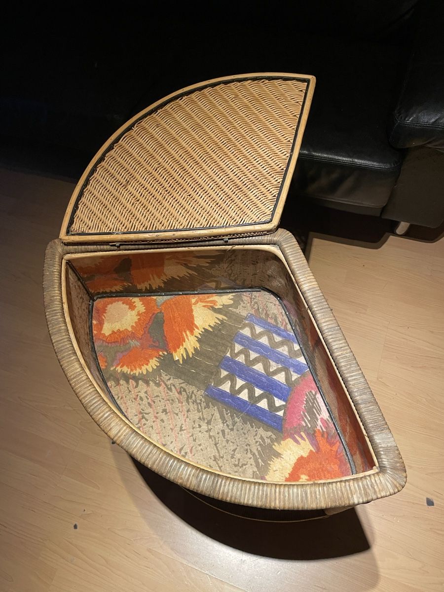 Cassettiere: Rattanmöbel aus der Rohrmöbelfabrik Rothrist – Nuovo (secondo la descrizione) da Laufen venduto da tommey90 1
