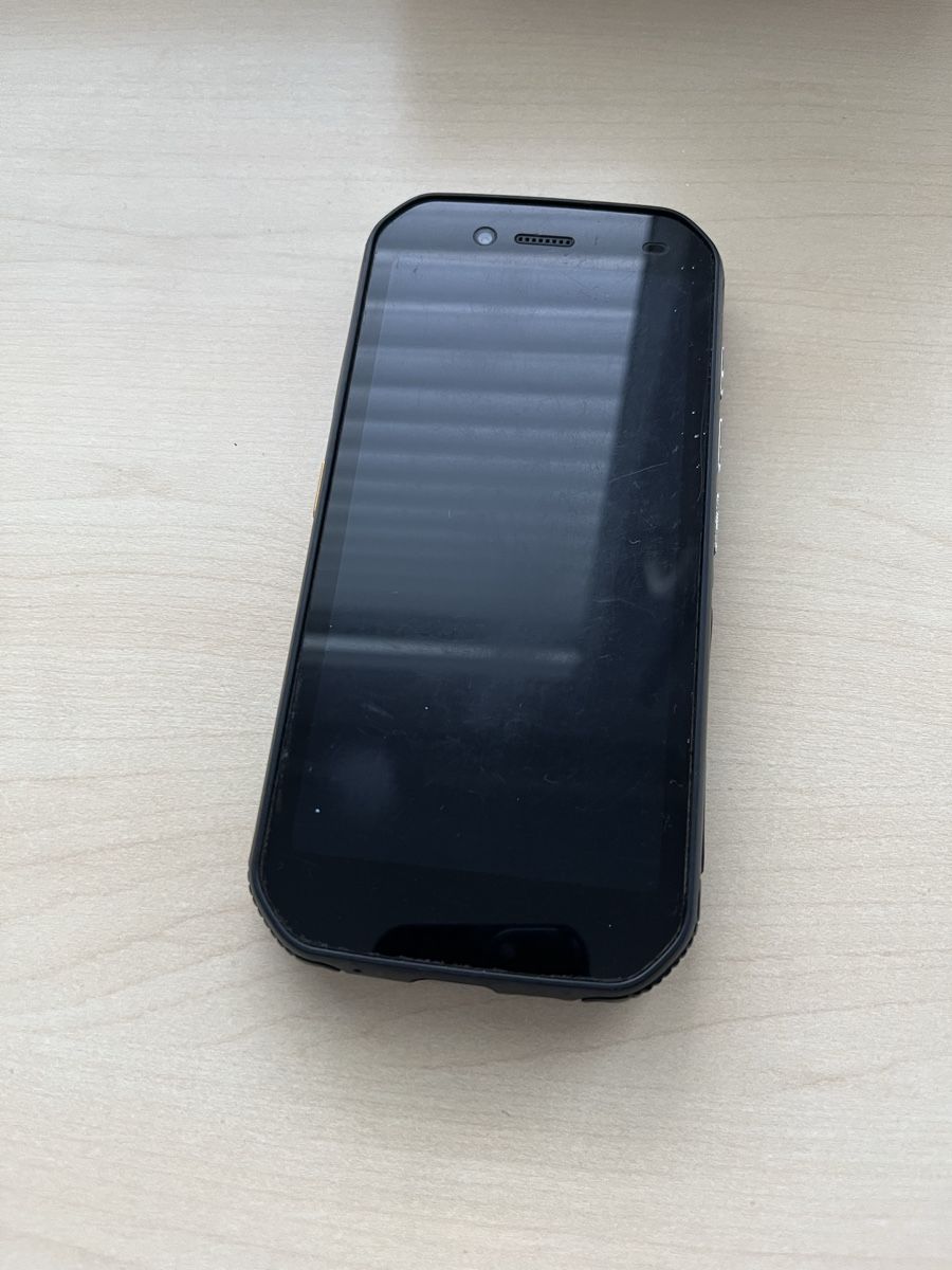 Caterpillar Telefoni cellulari / Smartphones: 13x CAT 42 Smartphone – Usato da Würenlingen venduto da mor_mxd5 2