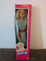 Vintage Barbie Fashion Play (1983)