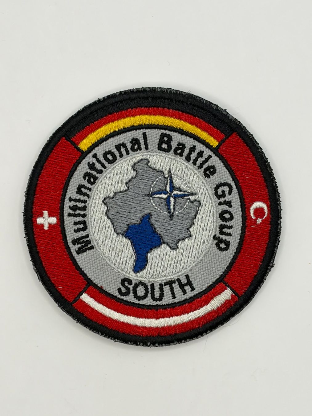 Schweizer Armee Placchette & Badge: KFOR Multinational Battle Group South – Usato da Schaan venduto da Auring61