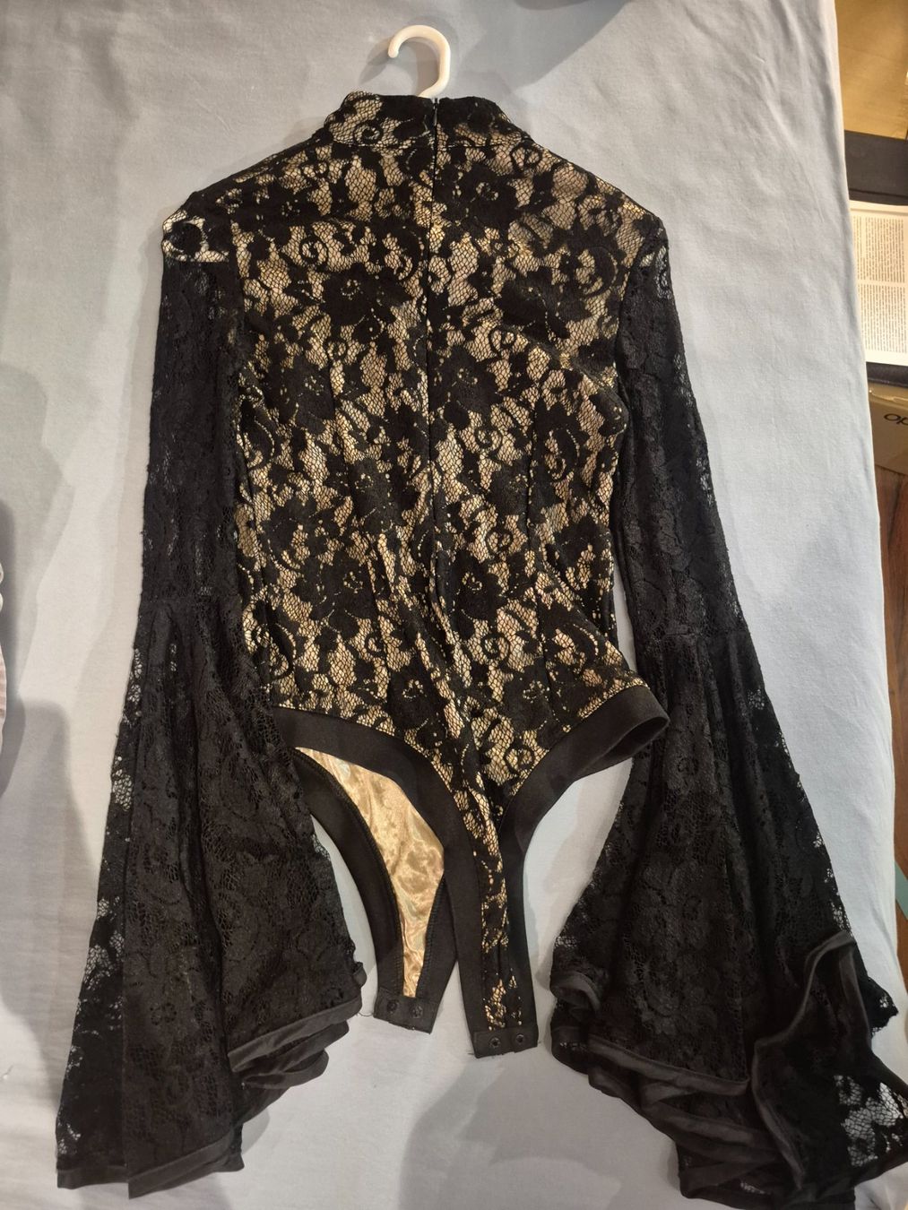 Tops: Body mit Spitze – Gebraucht aus Wädenswil von Virginia96 1