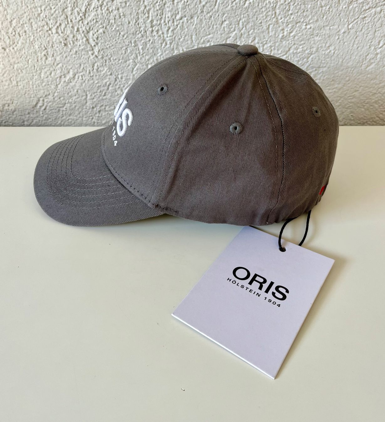 Chapeaux, bonnets & casquettes: 🧢 Casquette Oris neuve 🧢 – Neuf (Voir description) à Genève par Lalili 1
