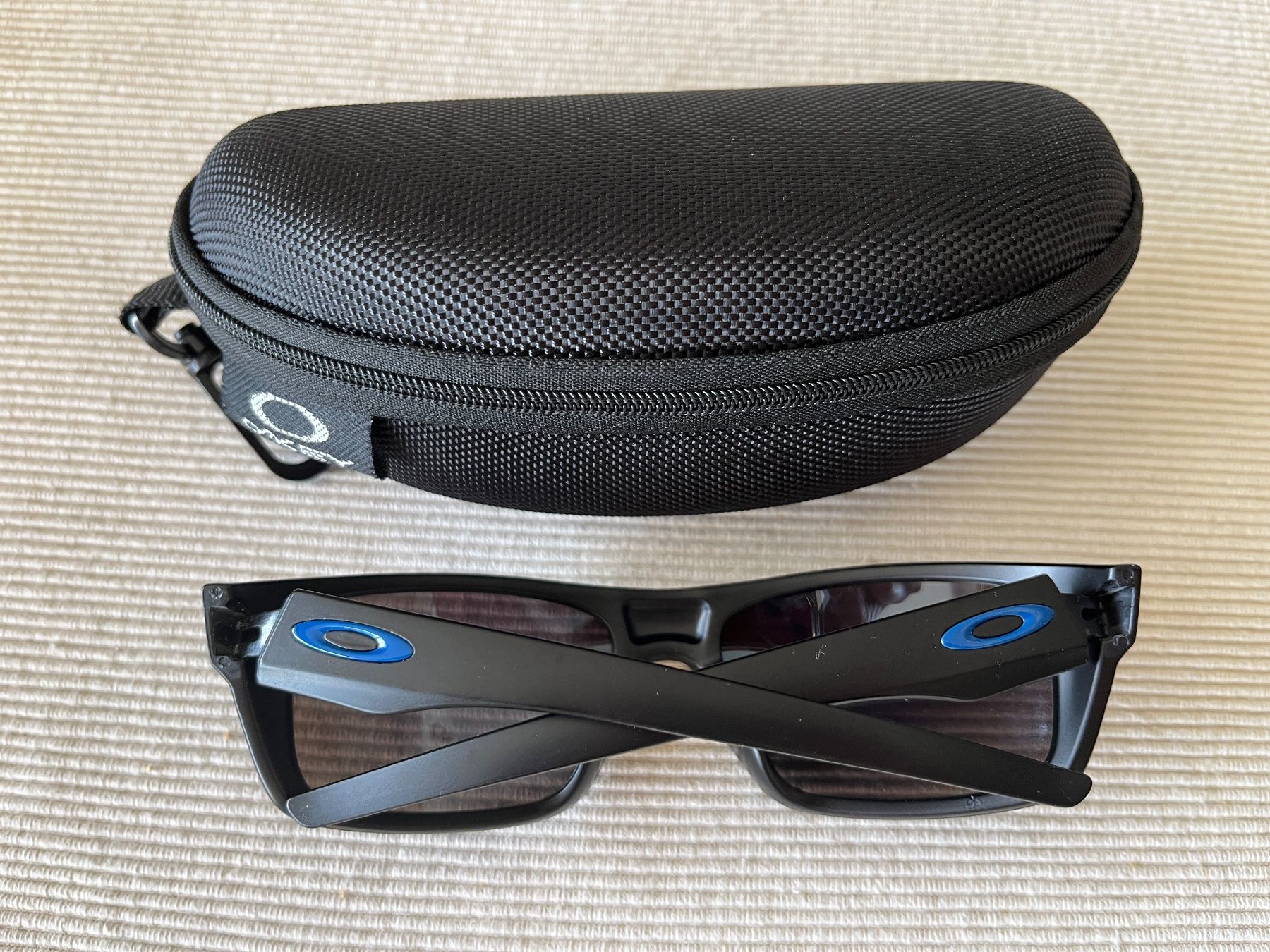 Oakley Brillen & Gläser: Lunette de soleil estampillée Oakley – Neu (gemäss Beschreibung) aus Flanthey von Didiphil 2
