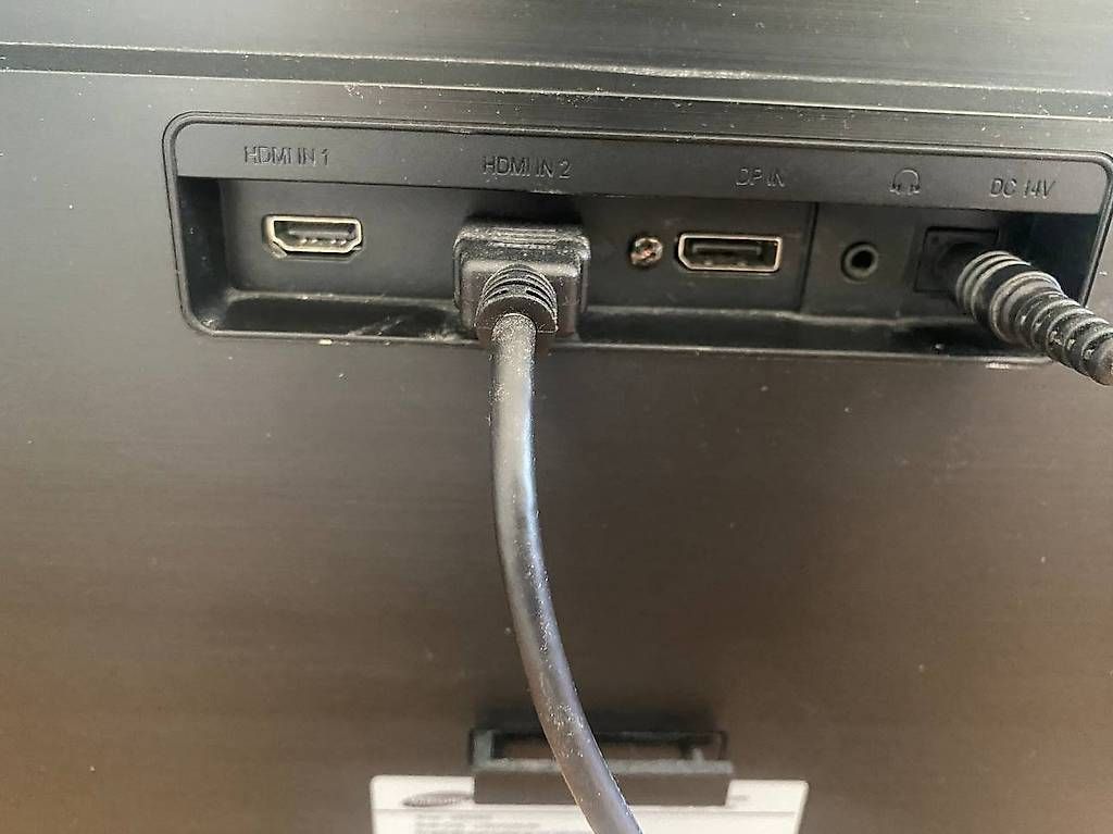 Samsung Monitore: Samsung Bildschirm U28D590D – Gebraucht aus Bern von sarah1236 3