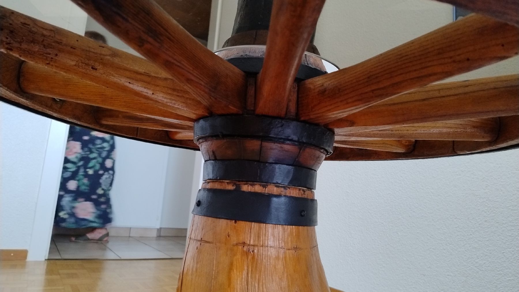 Tavoli: Table de salon – Usato da develier venduto da Gcz4 5